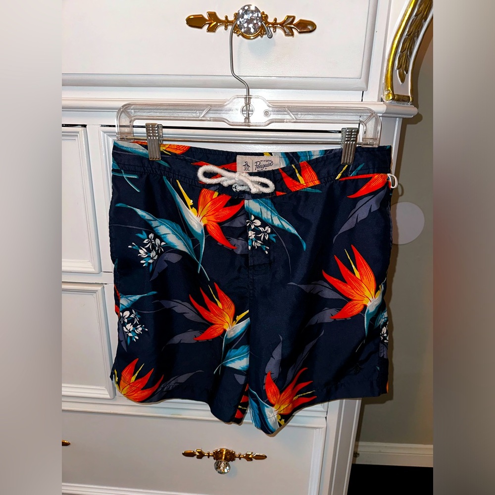 Men’s Original Penguin, Birds of Paradise Board Shorts/Swim Trunks, Size 31